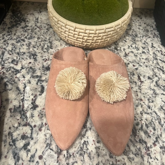 “Pom’d” Designer moccasins size 10 RARE SOLD OUT!! - Picture 1 of 6